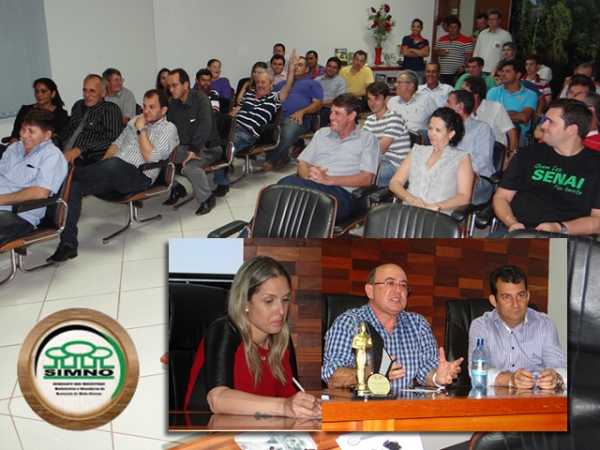 Simno realiza 4 assembleia mensal de 2014