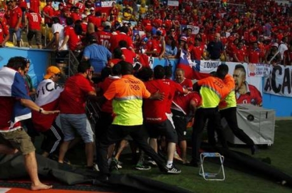 Torcedores bbados podem fazer Fifa voltar atrs e proibir venda de cerveja na Copa