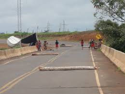 Clima fica tenso e enfrentamento entre populao e ndios pode acontecer no Noroeste de Mato Grosso.