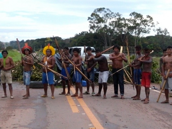 ndios prometem novo bloqueio na BR-163 e at enfrentamento com a Fora Nacional