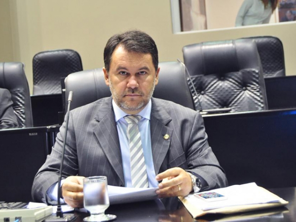 Deputado Oscar defende que gesto faa resgate da imagem da Assembleia Legislativa  