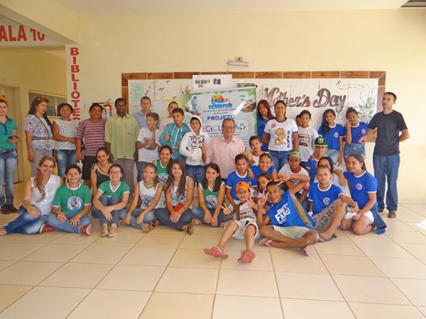 SEMATUR de Juara lana Projeto de Reciclagem na Escola Daury Riva.