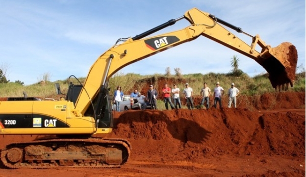 Cmara aprova ampliao de jornada de trabalho de operadores de mquinas