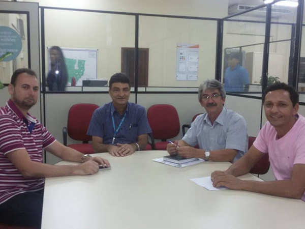 Vereadores de Juara visitam a direo da Energisa em busca de soluo para energia rural em assentamentos.