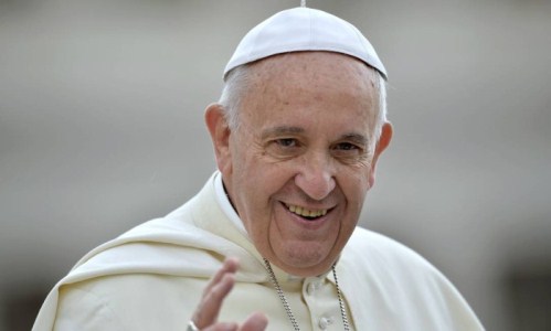 Papa Francisco diz que notcias sobre a Grcia so alarmantes 