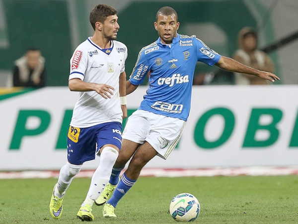 Palmeiras celebra aniversrio eliminando Cruzeiro e se classifica na Copa do Brasil