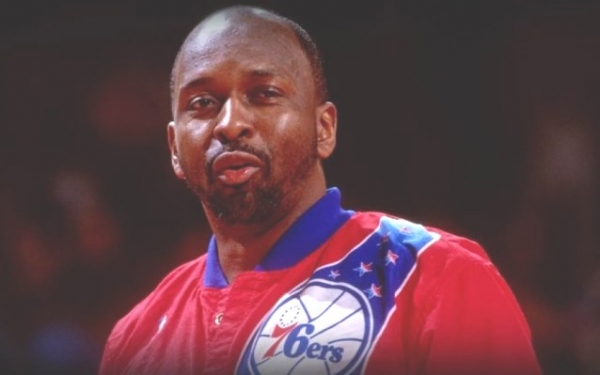 Lenda da NBA, Moses Malone morre aos 60 anos nos Estados Unidos