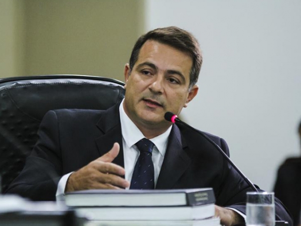 Santa Barbara apresentou Castro Mello para elaborar projeto da Arena, afirma Yuri  CPI