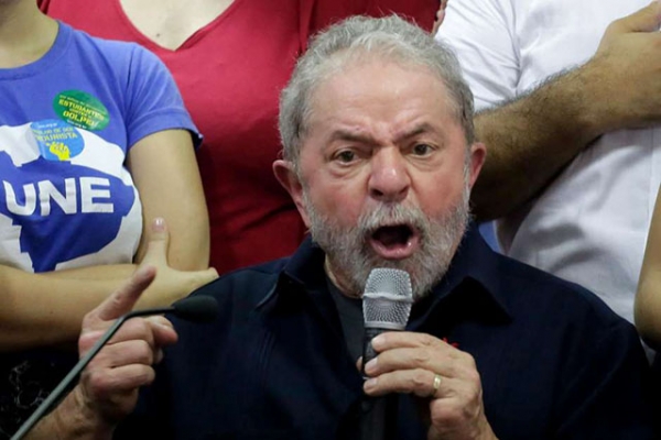 Lula deve reforar governo Dilma e dizer 