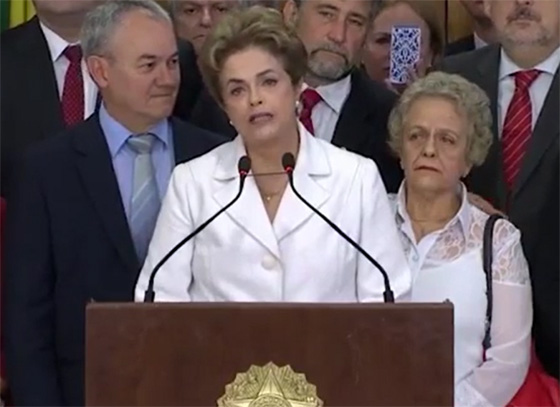 Sai Dilma, entra Temer. Por 55 votos, Senado aprova afastamento da presidente