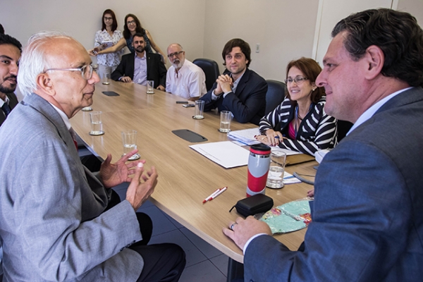 Ganhador de Nobel da Paz prope projeto de produo sustentvel