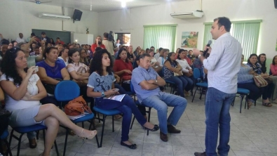 Governo garante atender reivindicaes do Sintep e lamenta deciso de no voltar s aulas  