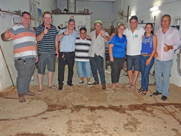 Casal de Cuiab  recebido com jantar pela famlia Lauro.