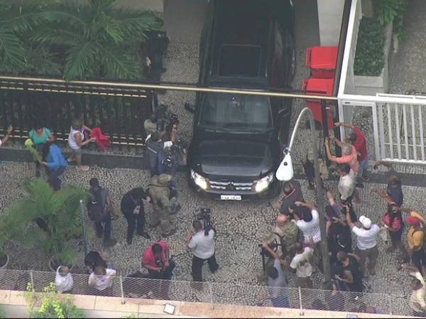 Ex-governador Srgio Cabral  preso pela PF na Zona Sul do Rio de Janeiro