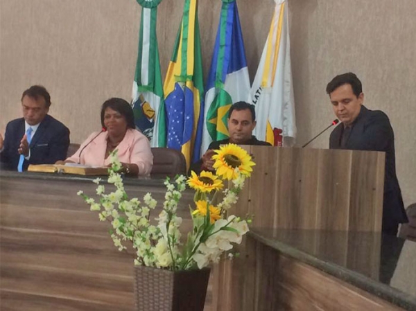 Em Tabapor o vereador de primeiro mandato, Marcelo Cavalieri  eleito presidente da Cmara de Vereadores.