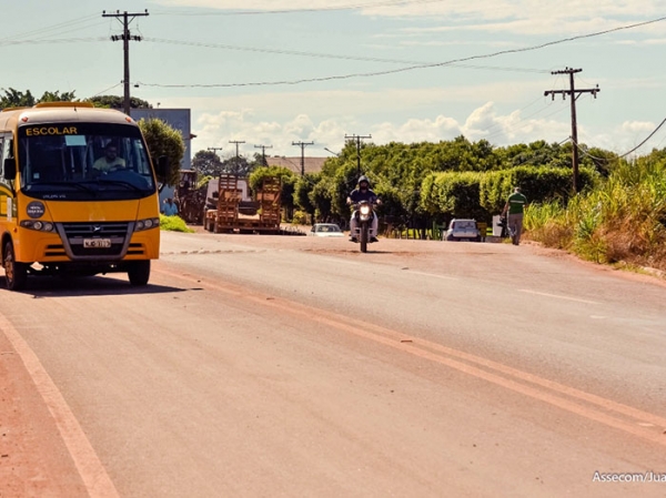 Prefeitura promove mudana de sentido na rua que d acesso ao bairro Cruzeiro do Sul