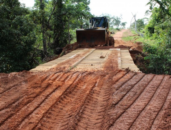 Infraestrutura de Novo Horizonte do Norte concluiu mais uma ponte no Municpio