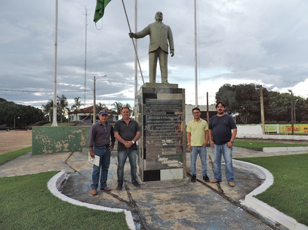 SECITUR inicia projeto para a construo da esttua do pioneiro Jos Olavo