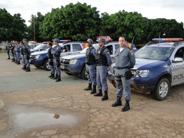 Polcias Militar e Civil comeam operao de combate a criminalidade em Juara.