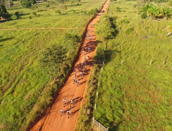 Com nmero expressivo de inscritos, Novo Horizonte do Norte realizou o primeiro Cicloturismo da Histria do Municpio