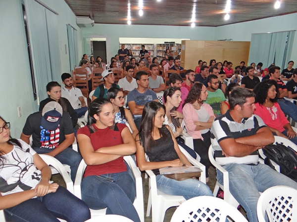 Autoridades participam de Aula Inaugural do Curso de Agronomia da Unemat Campus de Juara.