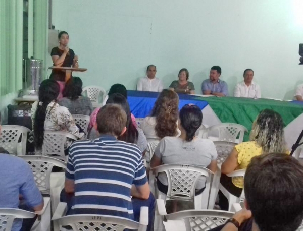 Luciane Bezerra participa de aula inaugural do curso de Agronomia da UNEMAT