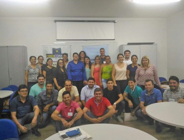 Turma conclui o curso de Formao do Preo de Venda, oferecido pelo CAE