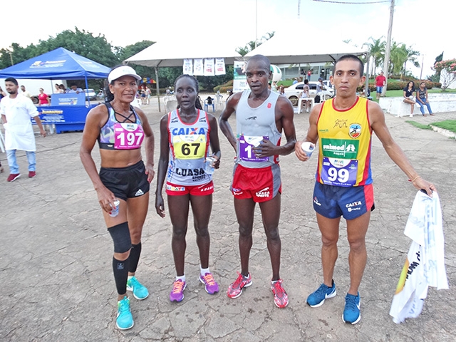 Quenianos dominam de ponta a ponta a 2 Corrida do Trabalhador no masculino e feminino