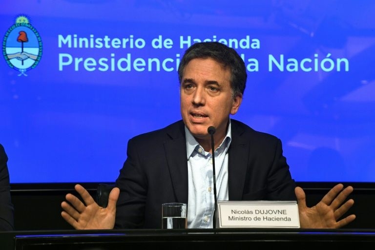 Argentina discute com FMI apoio externo