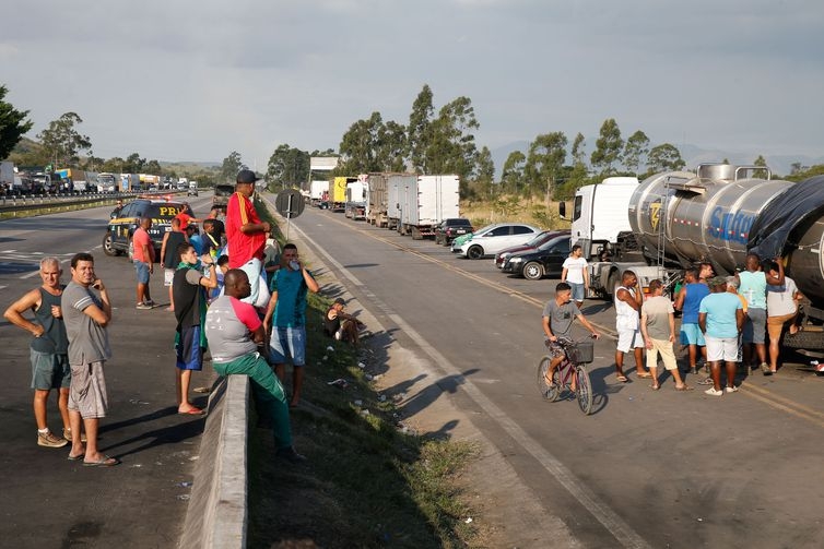 AGU cobra R$ 141 milhes de transportadoras que descumpriram deciso