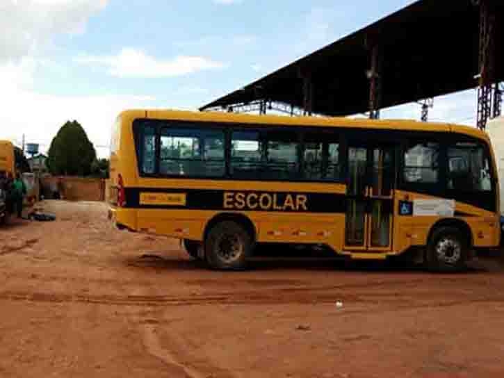 Atraso no repasse do transporte escolar gera prejuzos e transtornos aos municpios