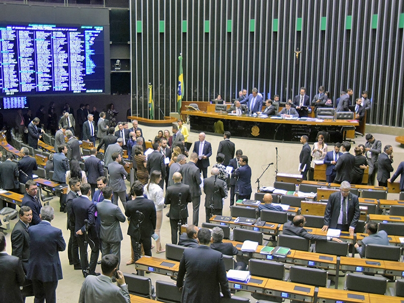 Cmara aprova MP que destina parte da arrecadao das loterias ao setor de segurana pblica  