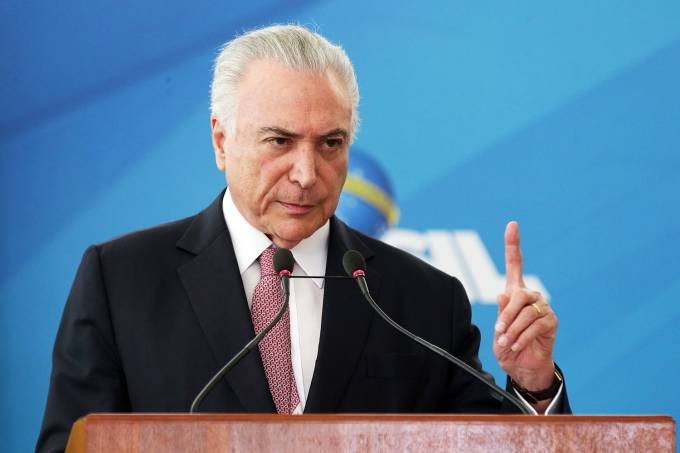 Temer volta atrs e avalia conceder indulto de Natal a presidirios