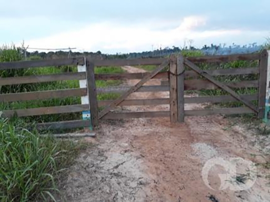 Fazenda de Riva em Colniza  invadida; 1 morto e 9 feridos