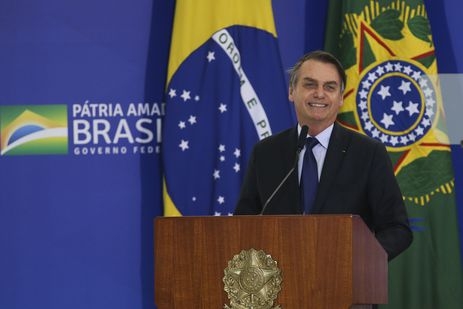 Bolsonaro: projeto de capitalizao no  essencial no momento