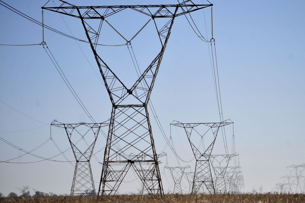 Maio ter bandeira amarela na tarifa de energia eltrica