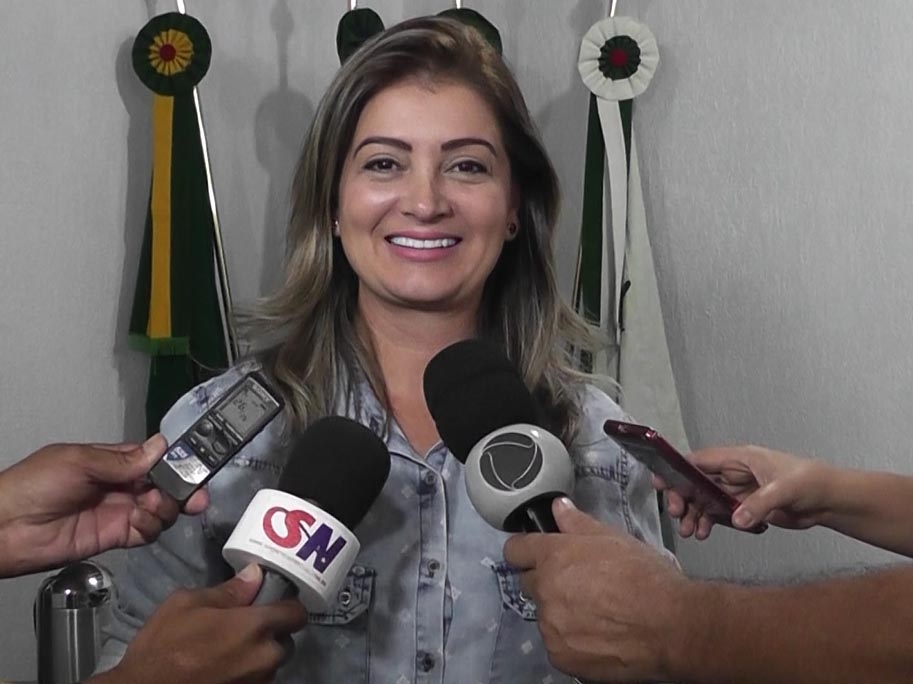 Ex-prefeita Luciane Bezerra  condenada por aplicao irregular de R$ 211 mil do Fethab