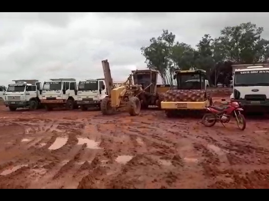 Empresrios tem mquinas arrombadas, baterias e equipamentos furtados.