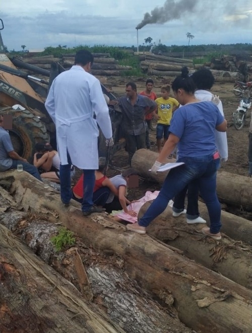 Criana morre e outras ficam feridas aps serem atingidas por toras em ptio de serraria