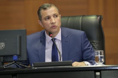 s vsperas de posse, deputado desiste de assumir secretaria de Estado 