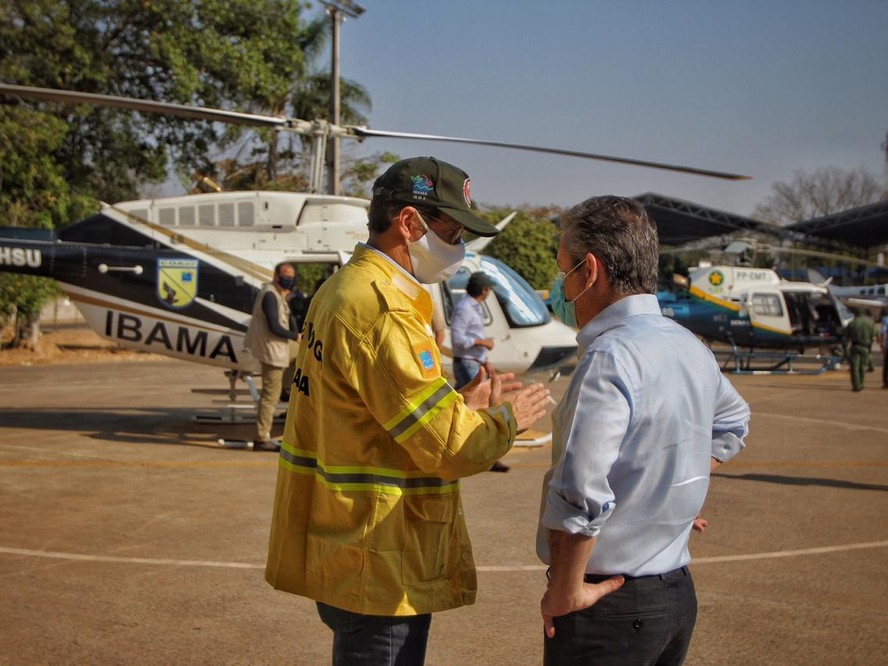 Ministro do Meio Ambiente sobrevoa incndios no Pantanal junto com o governador de MT 