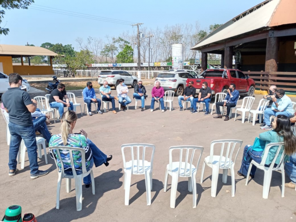 Deputado estadual Elizeu Nascimento (DC) visita Juara e lana sua pr-candidatura ao senado