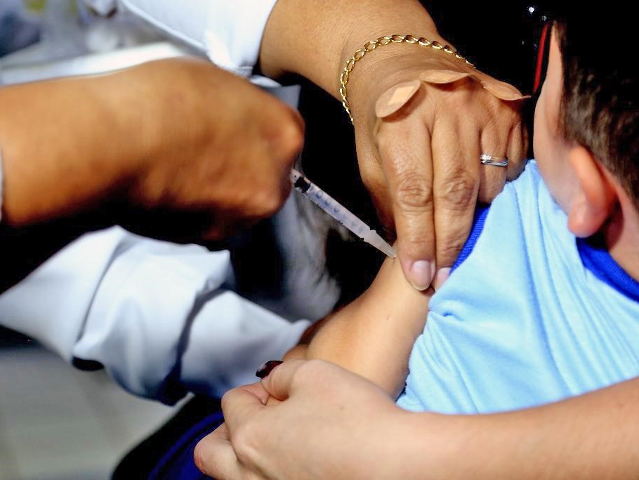 Mato Grosso j tem estoque de 3,4 milhes de seringas para vacinas  