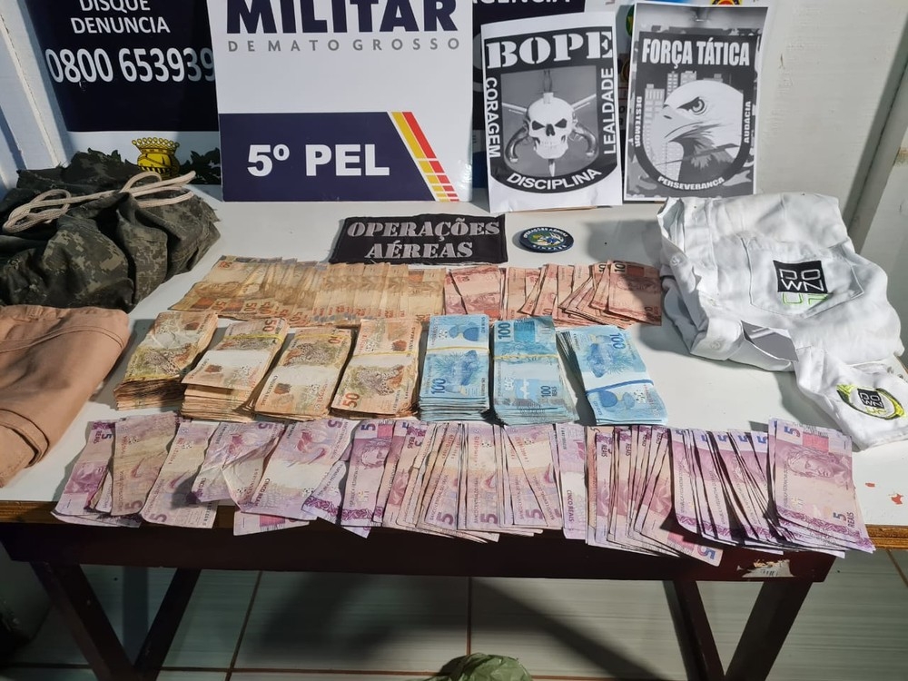 Policiais encontram R$ 45 mil em mata usada como esconderijo de ladres de banco em MT 