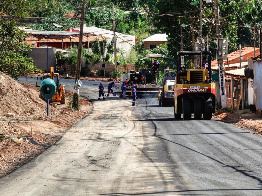 Governo de MT disponibiliza aporte financeiro para pavimentao urbana dos municpios