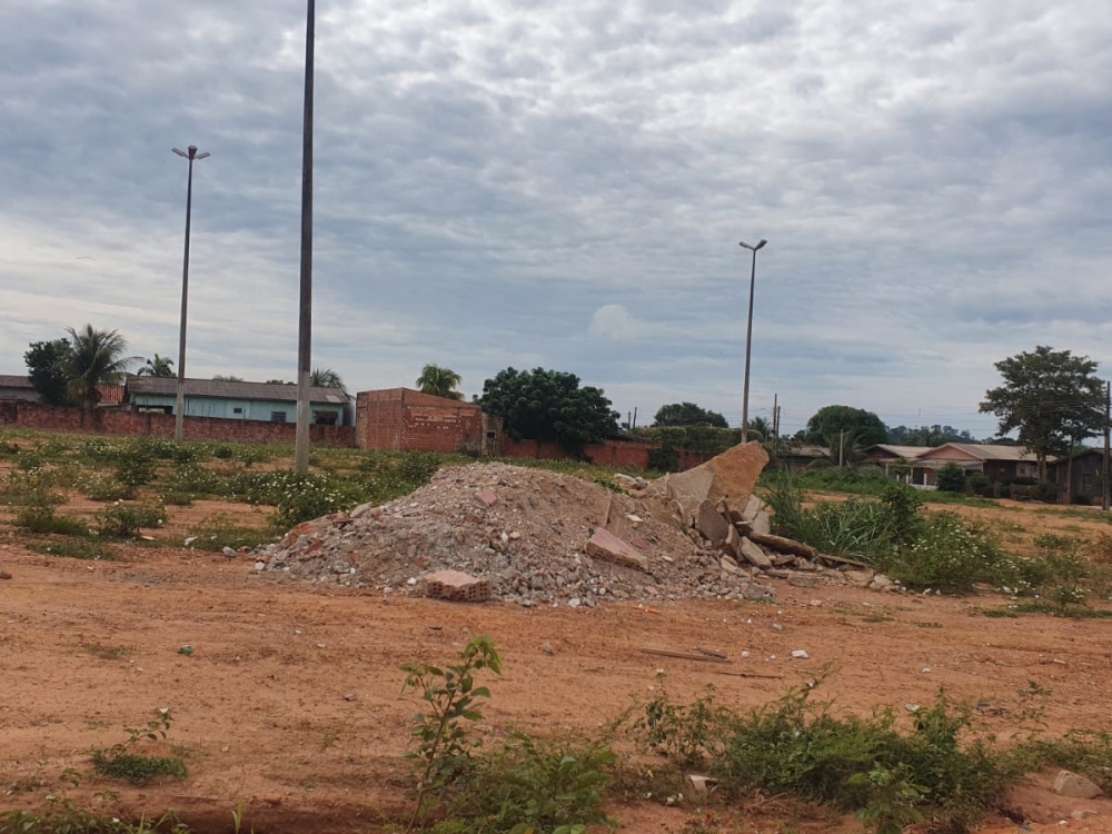 Prefeitura de Juara expede OS para construo do Centro Educacional Infantil no jardim Cruzeiro do Sul.