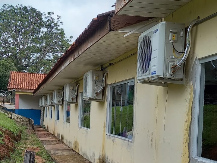 Escolas Dom Aquino de guas Claras e Francisco Sampaio de Paranorte so as primeiras do campo de Juara 100% Climatizadas.