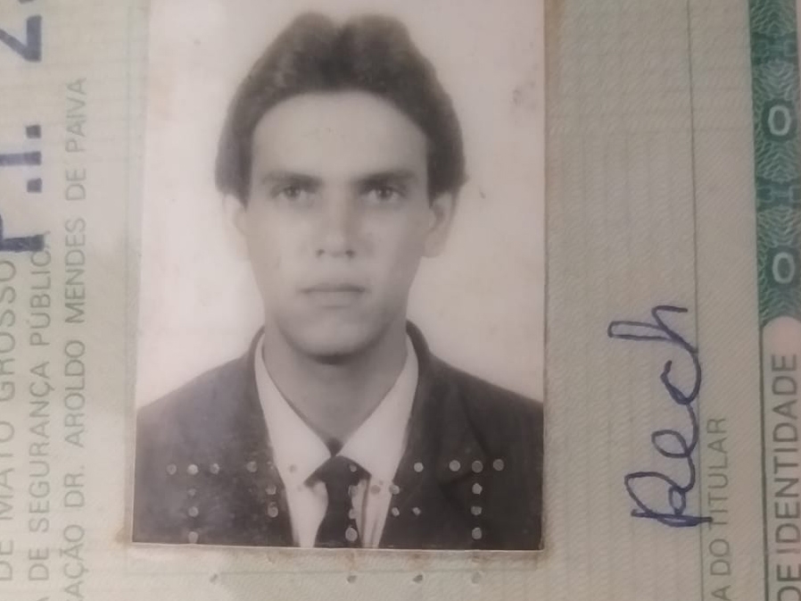 Corpo de Ademilson Rech ser periciado pelo mdico legista e o sepultamento acontece hoje (04).