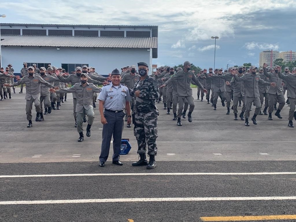 Polcia Comunitria de Mato Grosso ministra treinamento de novos policiais do Acre 