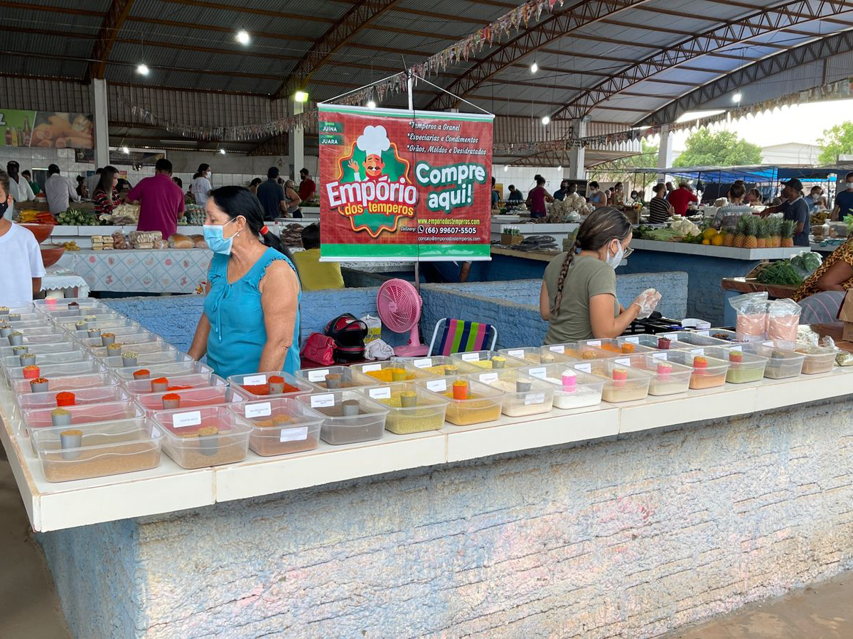 Temperos na Feira de Juara